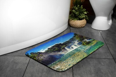 Vonios kilimėlis Krioklio peizažas