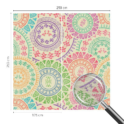 Dekoratyvinis fototapetas su spalvinga mandala