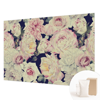 Tapetas su gėlių puokšte