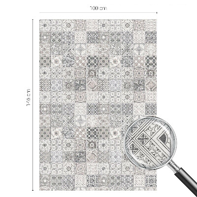 Pieninė plėvelė langams su raštu Plytelių raštai