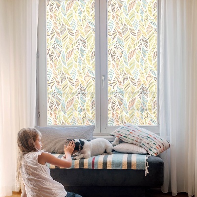 Matinė plėvelė langams su vitražo efektu Vaivorykštės plunksnos