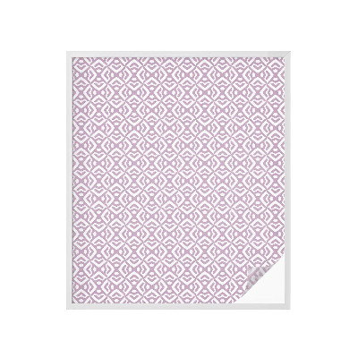 Pieninė plėvelė langams su raštu Violetinės formos