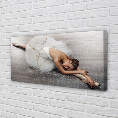 Nuotrauka ant drobes Moteriška balta balerinos suknelė