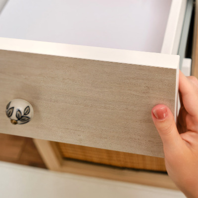 Vinilinė lipni plėvelė Smėlio spalvos mediena