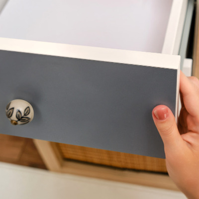 Lipni plėvelė baldams Šaltai pilka