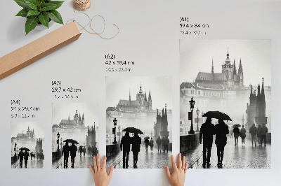 Dekoratyvinis plakatas Pasivaikščiojimas per lietų, istorinės architektūros pora