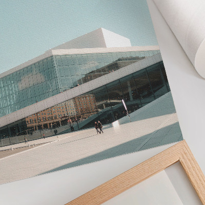 Sieninis plakatas Stiklo architektūra minimalistinėje aplinkoje