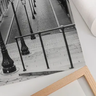 Sieninis plakatas žavingi žibintai ir graži architektūra gatvėje