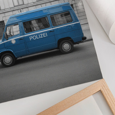 Plakatas Mėlynas policijos automobilis su pastatu fone