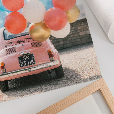 Plakatas Rožinis automobilis su balionais retro fone