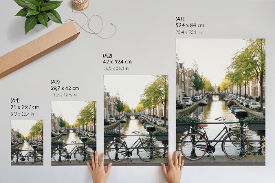 Plakatas svetainei Kanalo dviračių architektūra, istorija, taika