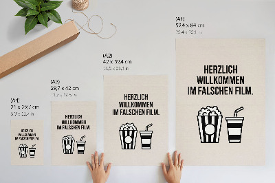 Plakatas svetainei Prasmingo teksto ikonografija kino smėlio spalvos fone