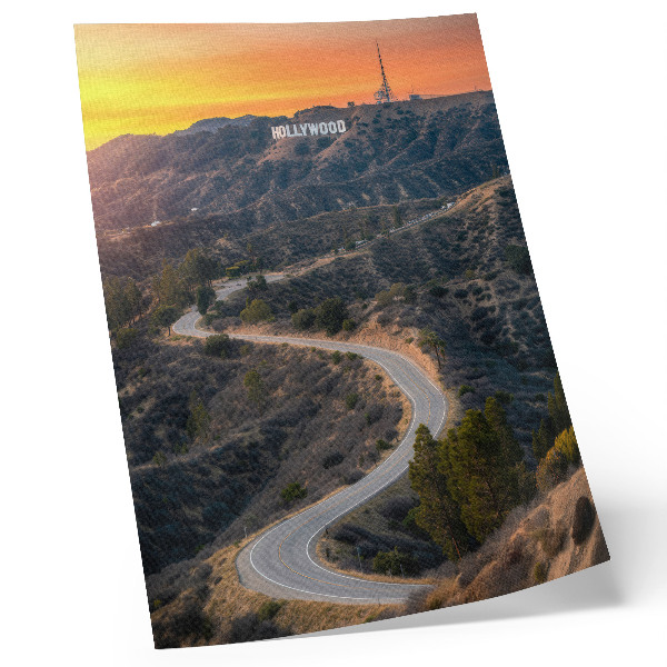 Plakatas svetainei Kalvų užrašas kelias saulėlydžio svajonės