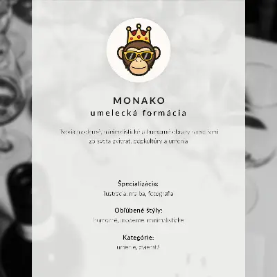 Plakatas su judančiais arkliais smėlio spalvos dėmių fone