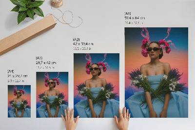 Plakatas svetainei Moteris su gėlėmis saulėlydžio fone