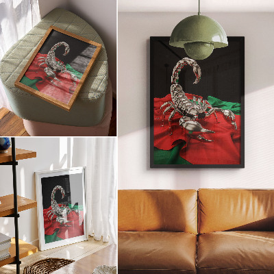 Plakatas Metalinis skorpionas ant spalvingo audinio