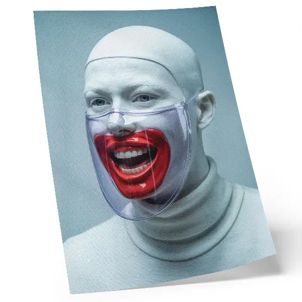 Plakatas modernus veidas kaukėje su raudonais akcentais