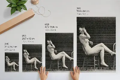 Dekoratyvinis plakatas Eadweard Muybridge moteris, sėdinti nuoga kėdėje ir rūkanti cigaretę