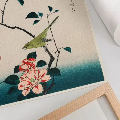 Plakatas svetainei su Utagawa Hiroshige iliustracija „Kamelijos ir lakštingala“
