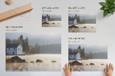 Plakatas Rūko peizažas ežeras namelis medžiai ruduo