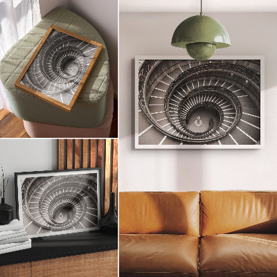 Spauda ant drobės Spiralinių laiptų architektūros elegancija