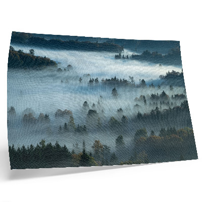 Plakatas ant drobės Žali medžiai rūke, rami atmosfera, prislopintos spalvos
