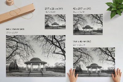 Plakatas Elegantiška pavėsinė su simetrija juodai baltais atspalviais