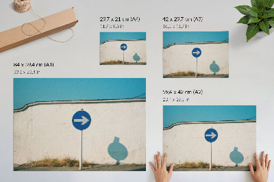 Spauda ant drobės Minimalistinis ženklas prie baltos sienos