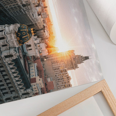 Plakatas ant drobės Vakarinis miestas su didinga architektūra