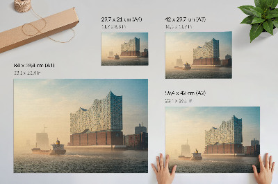 Spauda ant drobės Moderni architektūra su vandens taku