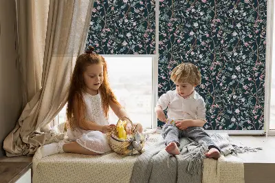 Užtemdantys roletai langams Gėlių vynmedžiai