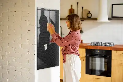 Magnetinė lenta su rašikliu tamsaus rašto