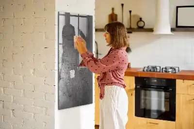 Magnetinė lenta su rašikliu subraižyto metalo dizaino