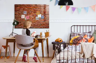 Magnetinė sauso valymo lenta senovinės plytų sienos rašto