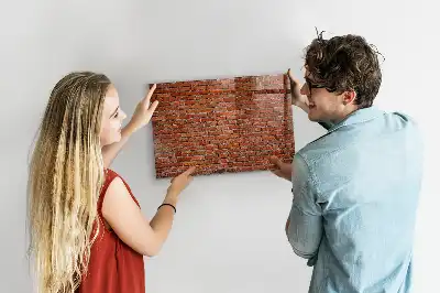 Magnetinė sauso valymo lenta senovinės plytų sienos rašto