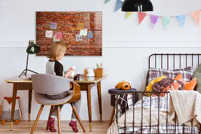 Magnetinė sauso valymo lenta senovinės plytų sienos rašto