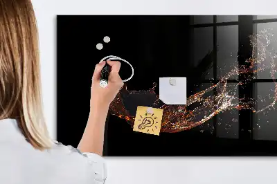 Magnetinė rašymo lenta išlieto gėrimo dizaino