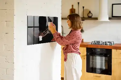 Magnetinė rašymo lenta išlieto gėrimo dizaino