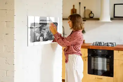 Magnetinė sauso valymo lenta su retro pasaulio žemėlapio motyvu