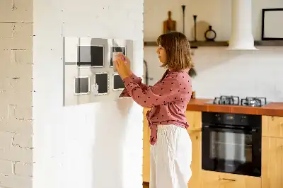 Magnetinė rašymo lenta su retro stiliaus rėmeliais