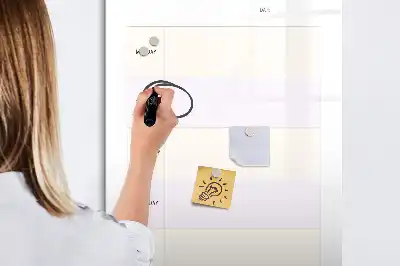 Magnetinė valgiaraščio lenta su sauso valymo funkcija