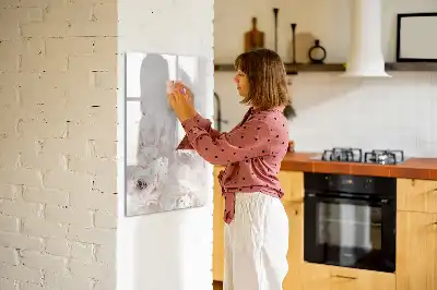 Magnetinė sauso valymo lenta su bijūnų dizainu