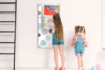 Magnetinė sauso valymo lenta su spalvingais apskritimais