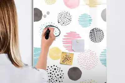Magnetinė sauso valymo lenta su spalvingais apskritimais