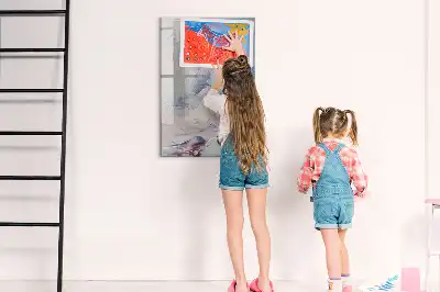 Magnetinė lenta tapybiškos abstrakcijos motyvais su sauso valymo funkcija