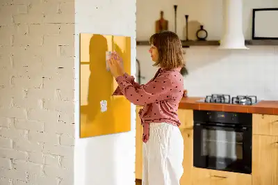 Magnetinė sauso valymo lenta auksinės geltonos spalvos