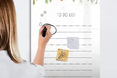 Magnetinė sauso valymo lenta su šiandienos darbų sąrašu