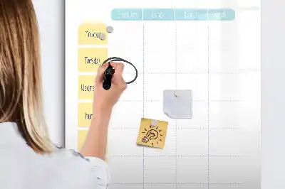 Magnetinė savaitės valgiaraščio lenta skirta sausam valymui