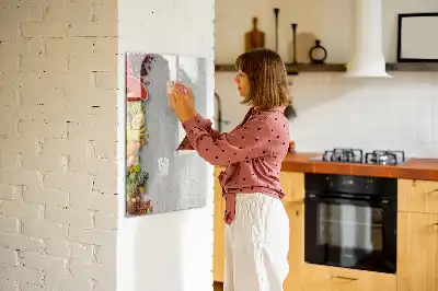 Magnetinė sauso valymo lenta daržovės ant medžio