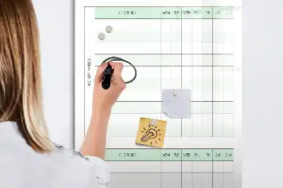 Magnetinė darbų lenta sauso valymo namų ruošos darbams